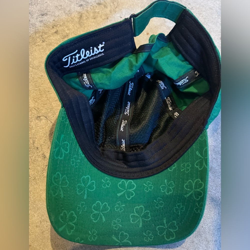 Titleist Kelly Green Golf Hat with Irish Shamrock on the Back - Picture 2 of 3
